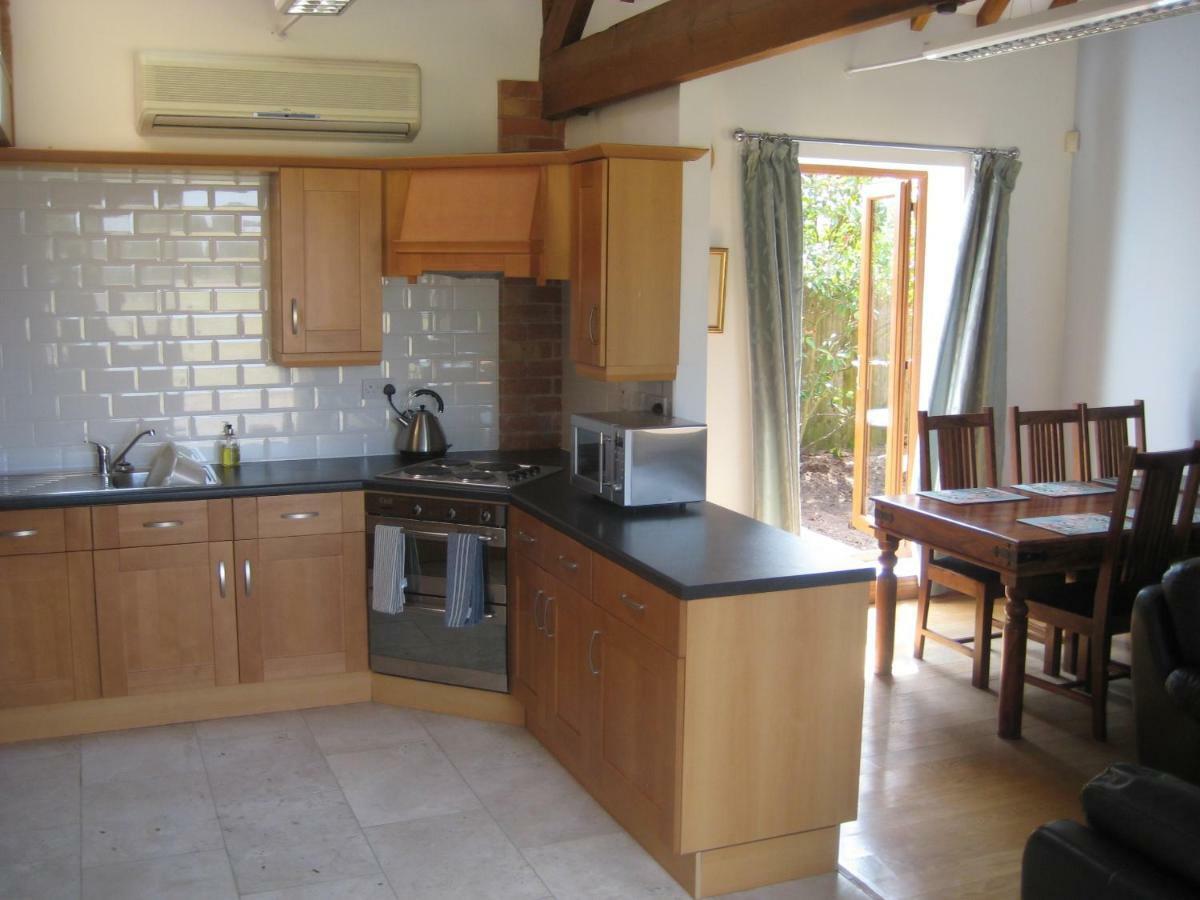 Woodlands Holiday Homes South Clifton Экстерьер фото